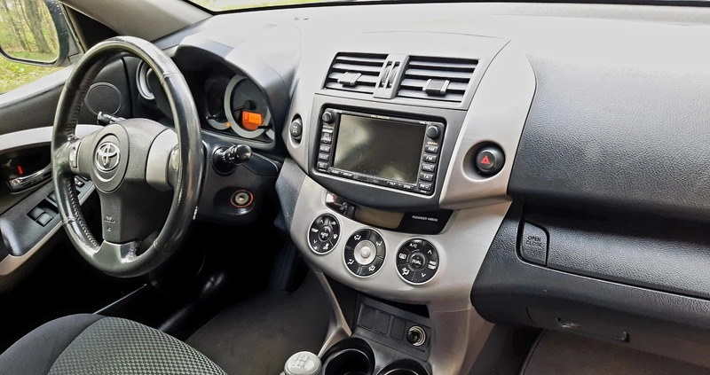 Toyota RAV4 cena 35800 przebieg: 164000, rok produkcji 2008 z Osieczna małe 277